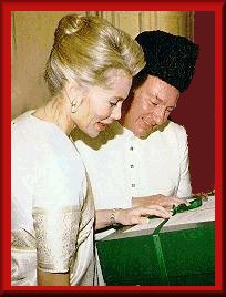 Mowlana Hazar Imam and Begum Inaara on their Wedding Day