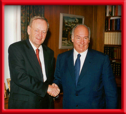 His Highness the Aga Khan and Canadas Prime Minister Chretien Jan 02