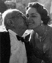 A loving kiss from the
Aga Khan to Mata Salamat